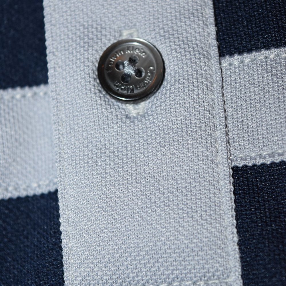 Calvin Klein polo - Picture 2 of 5